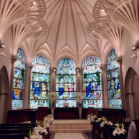 ステンドグラスが美しい大聖堂