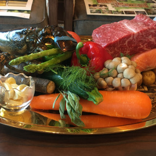新鮮そのものの食材を、地産野菜もたくさん使っています。