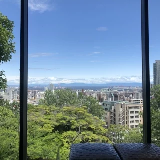 ブライダルサロンからは神戸の街が一望できます