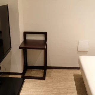 ゲストが挙式会場に入っていく様子などを裏の部屋で見れるそう