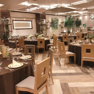 ナチュラルテイストな会場を見せて頂きましたら