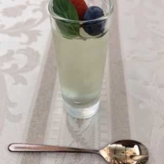 試食最後のデザート。さっぱりしたお味でした。
