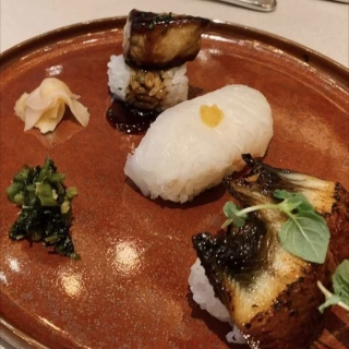 お寿司3種