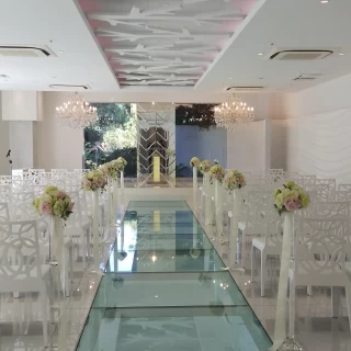 チャペル。入口側から。