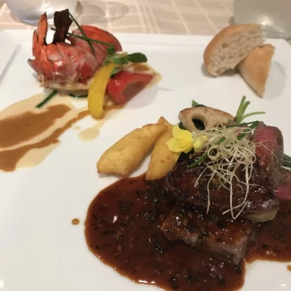 メインのお魚とお肉