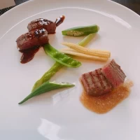 メイン（二種類の肉）