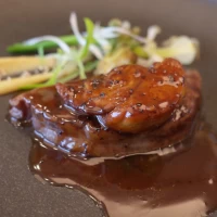 メインのお肉料理