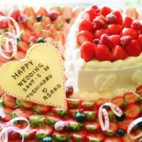 こだわりのケーキ。２段にしてベリーを沢山使って貰いました。