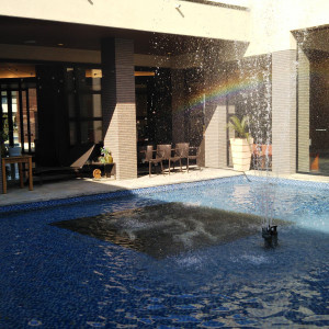 中庭演出 噴水 ロビー向き|569243さんのアイランドヒルズ迎賓館（営業終了）の写真(1170634)