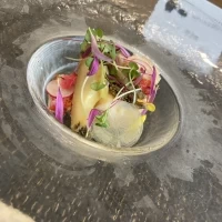 前菜
アワビ、オマール海老、お出汁が最高でした