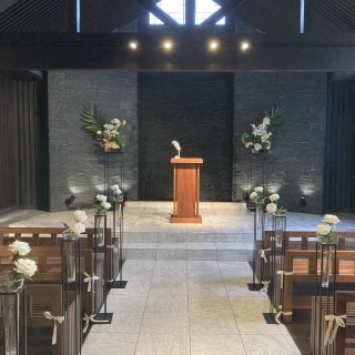 正面から見たチャペル