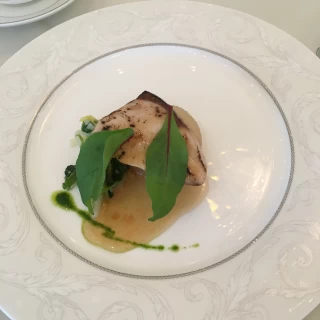 お魚料理です。