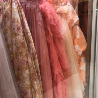 ピンク系のカラードレス