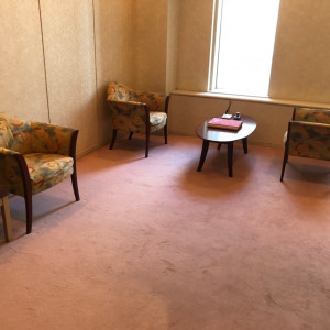 バージンロードを歩く前の控え室です。|569812さんのANAクラウンプラザホテル札幌の写真(1097284)