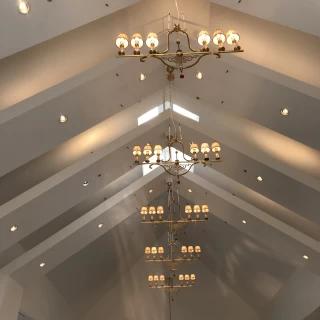 チャペルの天井も高いです