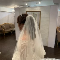 ベールもドレスに合うものを選んでいただけます。