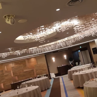 丸い披露宴会場