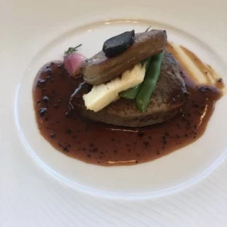 豪華なメイン