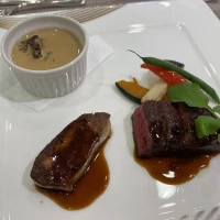 メイン