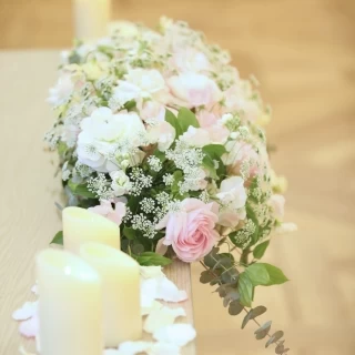 白とピンクを基調としたお花で、好みの雰囲気でした。