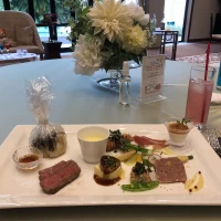 試食で食べた料理