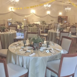 こちらは披露宴会場、、かなりこだわりました。