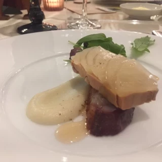 お肉料理