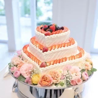 ウェディングケーキ
