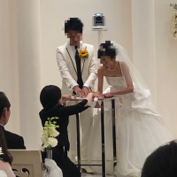 結婚証明書に署名