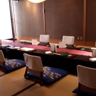 両家控え室