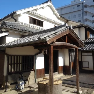 大橋家住宅(外観　裏出入口側)