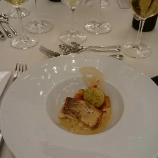 魚料理です。
