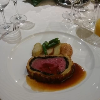 メインのお肉です。