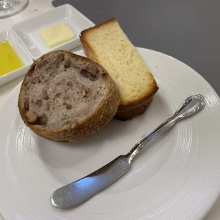 ホテル内パン屋で作られたもの(試食)