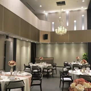 天井が高く、落ち着いた雰囲気でした。