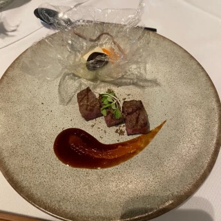 メイン