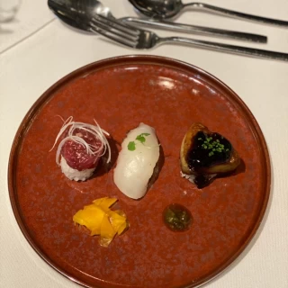 お寿司三種