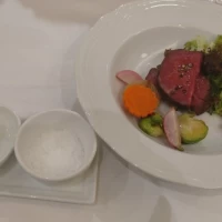 メイン