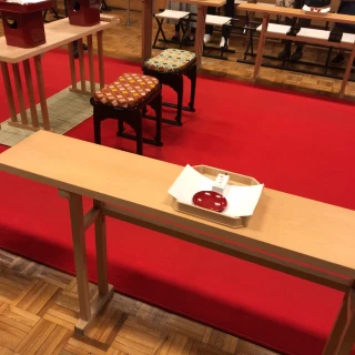 とても厳かです