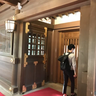 一礼してから入ります