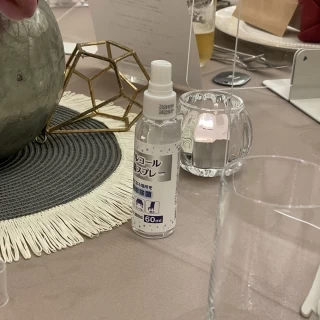 卓上のアルコール除菌スプレー