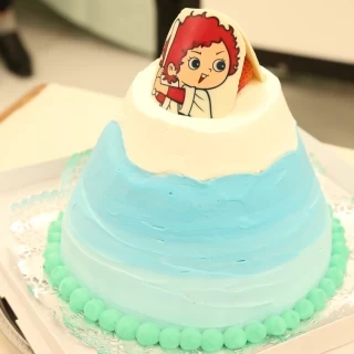 表はカープ坊やで裏はカープ女の子