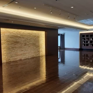 ウインザーという、30-40名用の披露宴会場です。