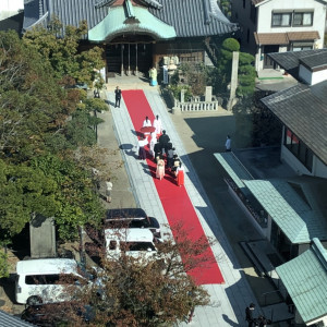 雰囲気が出る赤絨毯|574471さんの柿本神社の写真(1125934)