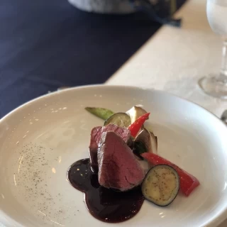 試食会、メインのお肉です。