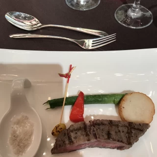 お肉