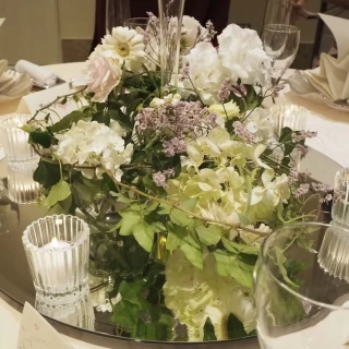 テーブルのお花が上品でした。