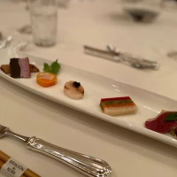 前菜がどれもとてもおいしかったです