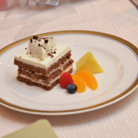 ウエディングケーキのホワイトチョコケーキ