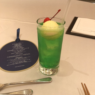メロンクリームソーダ